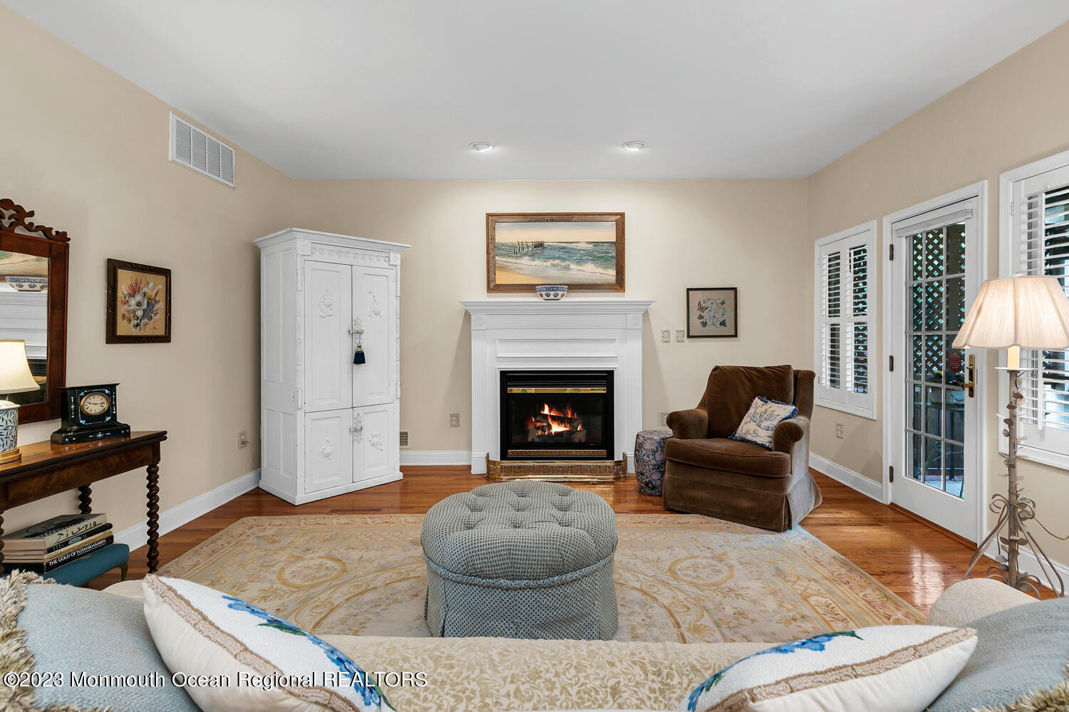 166 River Road Rumson, NJ 07760 - Photo 8 of 32 Family Room