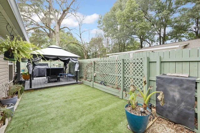 $289,900 | 276 East Elm Avenue, Crestview, FL 32536