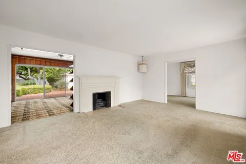 $4,499,000 | 321 17th Street, Santa Monica, CA 90402