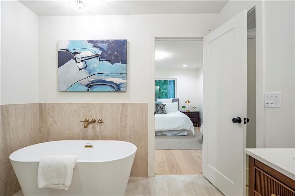 4955 Powers Ferry Road Northwest Sandy Springs, GA 30327 - Photo 31 of 51