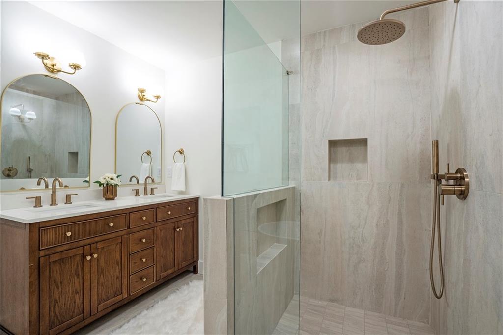 4955 Powers Ferry Road Northwest Sandy Springs, GA 30327 - Photo 32 of 51