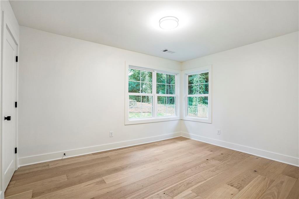 4955 Powers Ferry Road Northwest Sandy Springs, GA 30327 - Photo 33 of 51