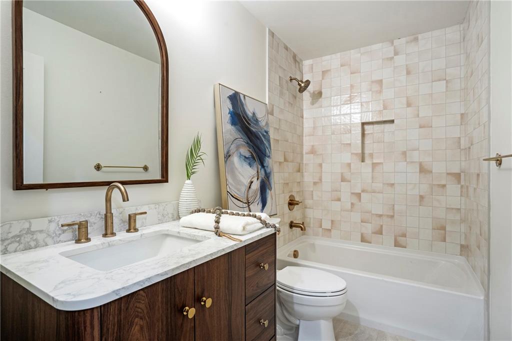 4955 Powers Ferry Road Northwest Sandy Springs, GA 30327 - Photo 34 of 51