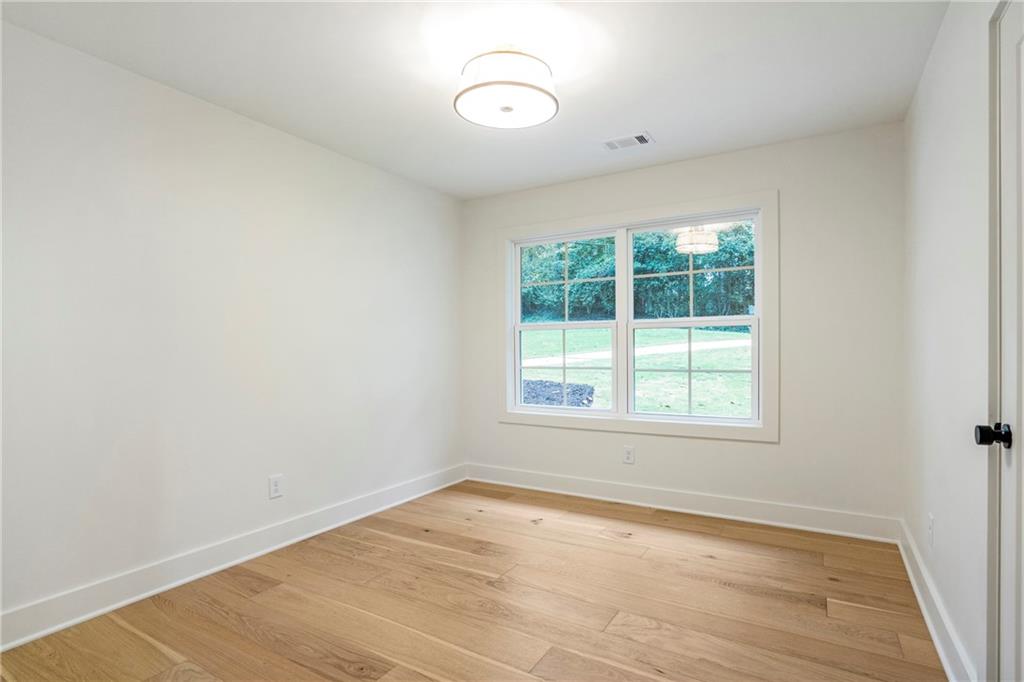 4955 Powers Ferry Road Northwest Sandy Springs, GA 30327 - Photo 35 of 51