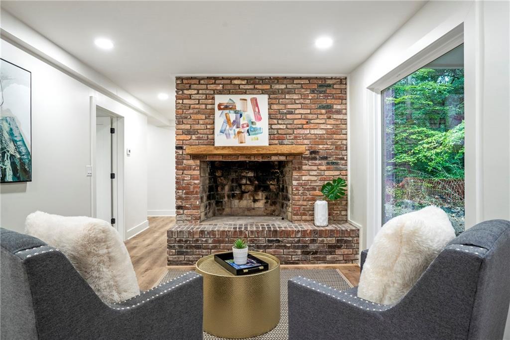 4955 Powers Ferry Road Northwest Sandy Springs, GA 30327 - Photo 37 of 51