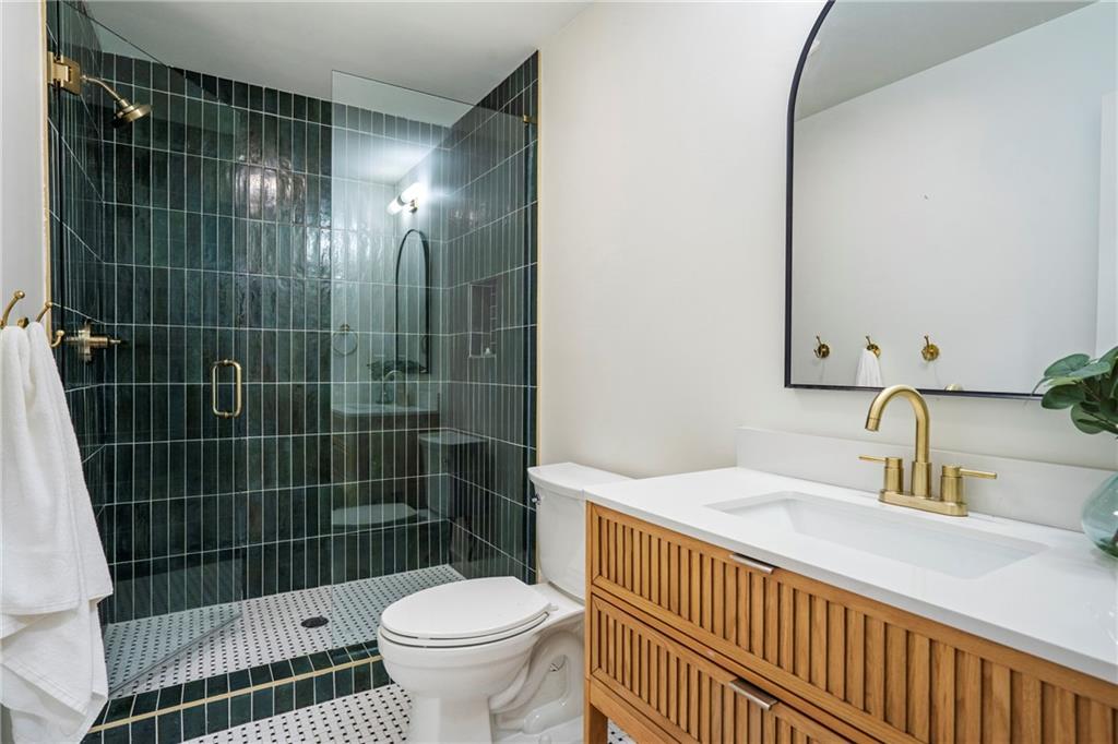 4955 Powers Ferry Road Northwest Sandy Springs, GA 30327 - Photo 44 of 51