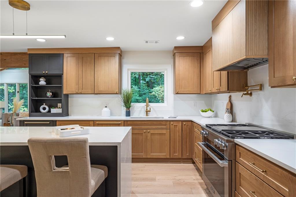 4955 Powers Ferry Road Northwest Sandy Springs, GA 30327 - Photo 5 of 51