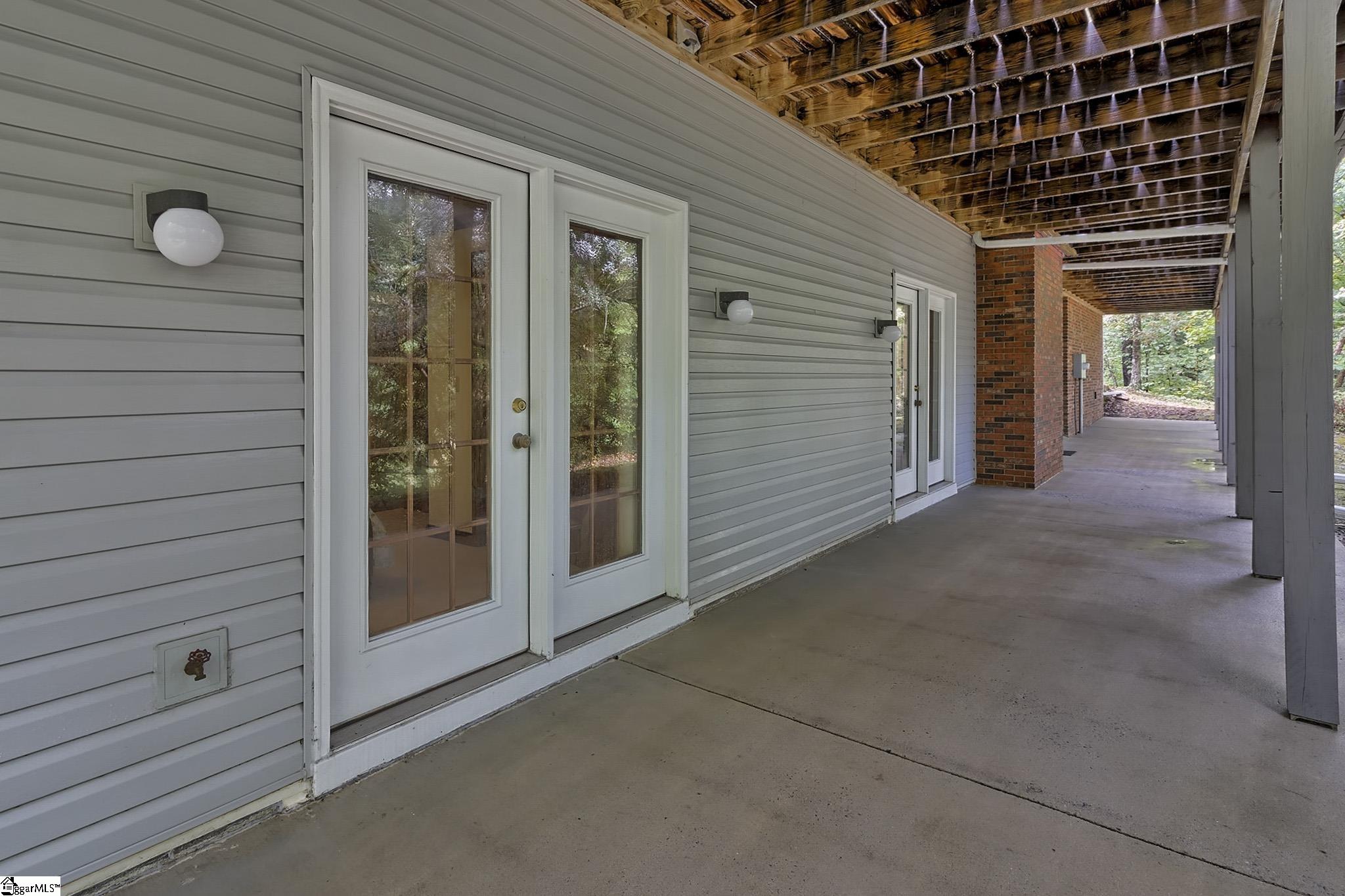 41 Flatwoods Road Travelers Rest, SC 29690 - Photo 28 of 35
