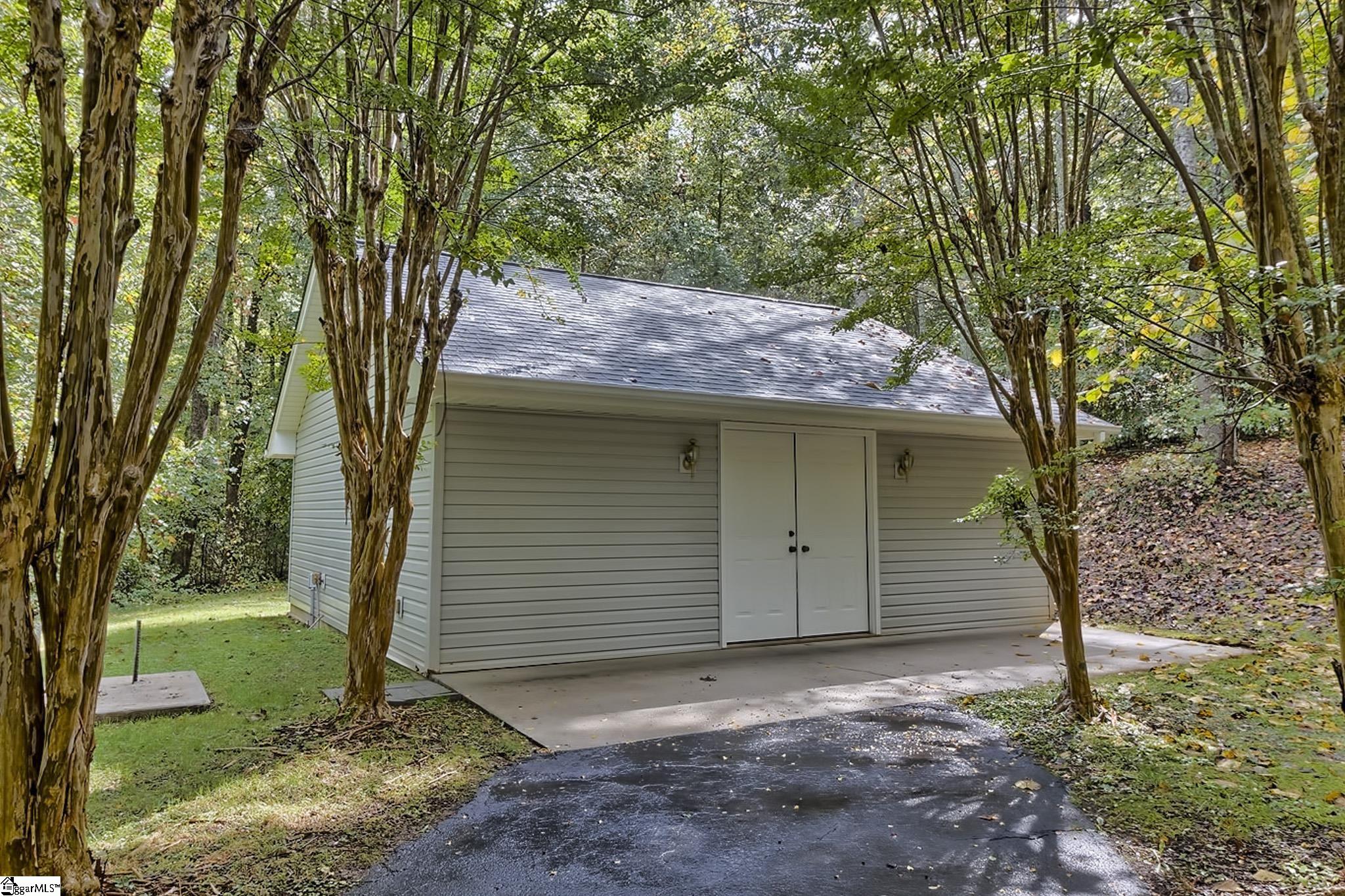 41 Flatwoods Road Travelers Rest, SC 29690 - Photo 30 of 35