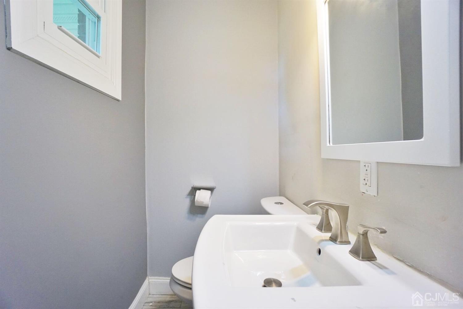 149 Dutch Road East Brunswick, NJ 08816 - Photo 24 of 39 Gallery Image 24