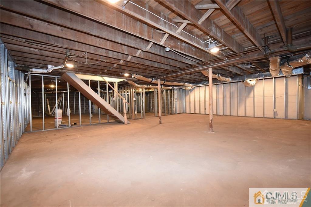 149 Dutch Road East Brunswick, NJ 08816 - Photo 38 of 39 Gallery Image 38