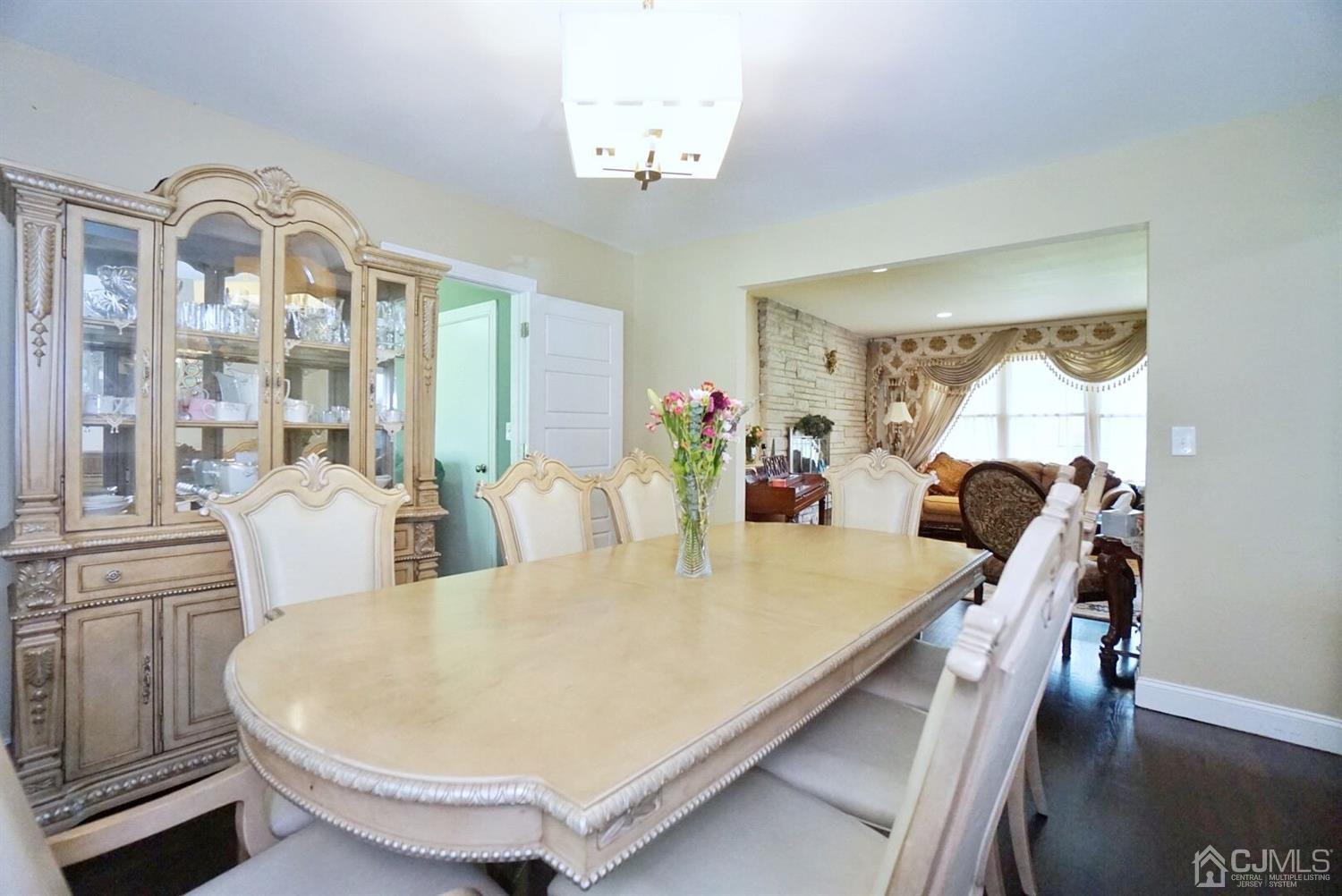 149 Dutch Road East Brunswick, NJ 08816 - Photo 9 of 39 Gallery Image 9