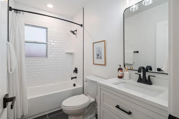 $1,525,000 | 846 Adams Street, Albany, CA 94706