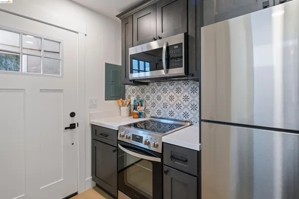 $1,525,000 | 846 Adams Street, Albany, CA 94706