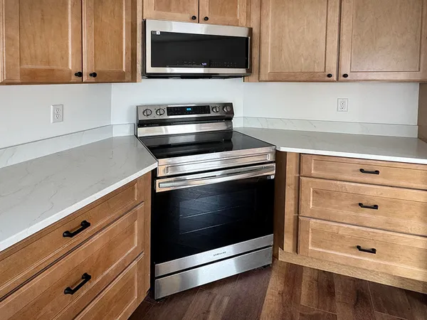 $349,900 | 7 Magnolia Lane, Unit 2, Gardiner, ME 04345