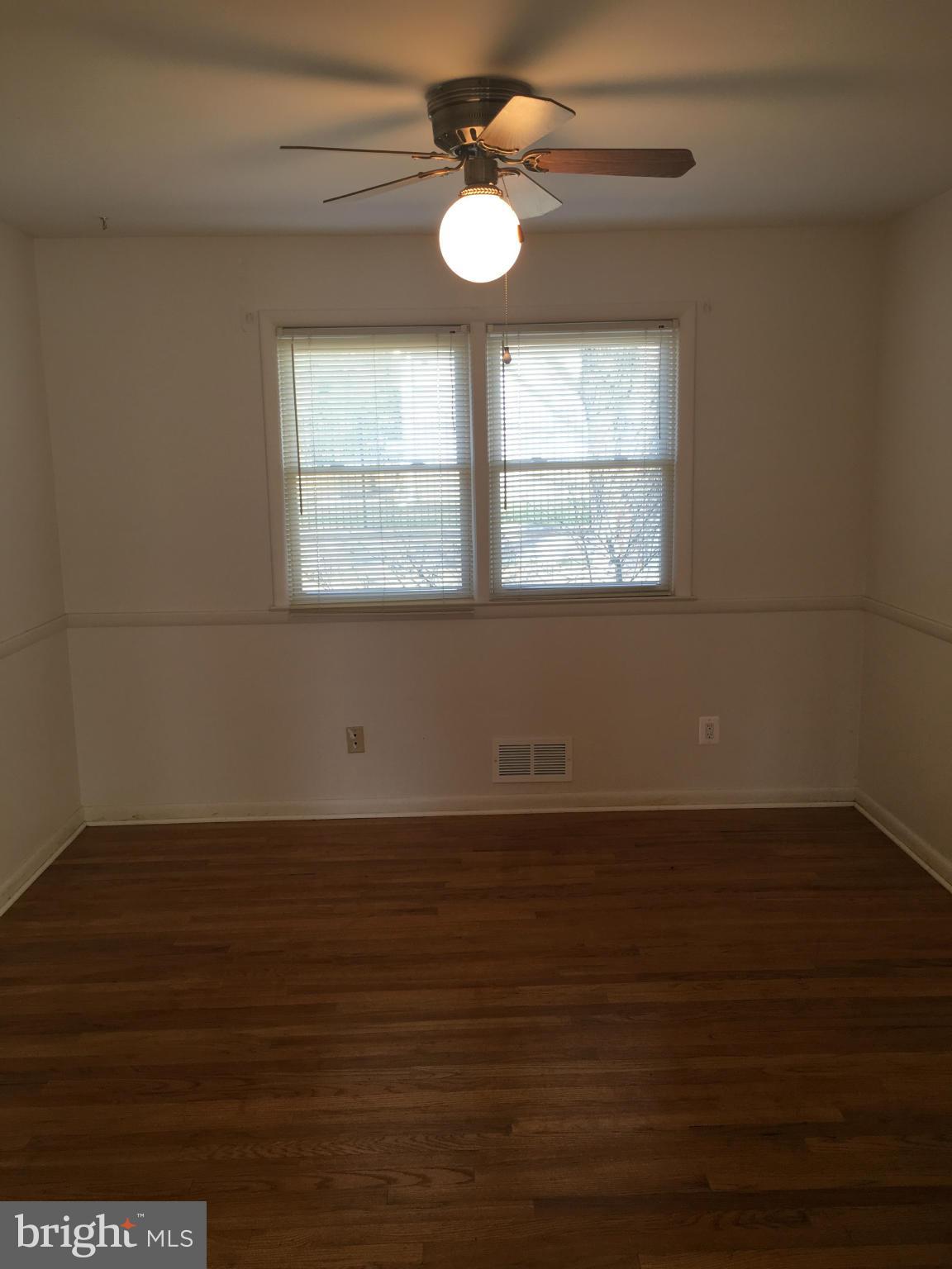 38 Cedar Road Severna Park, MD 21146 - Photo 6 of 12 Dining Room