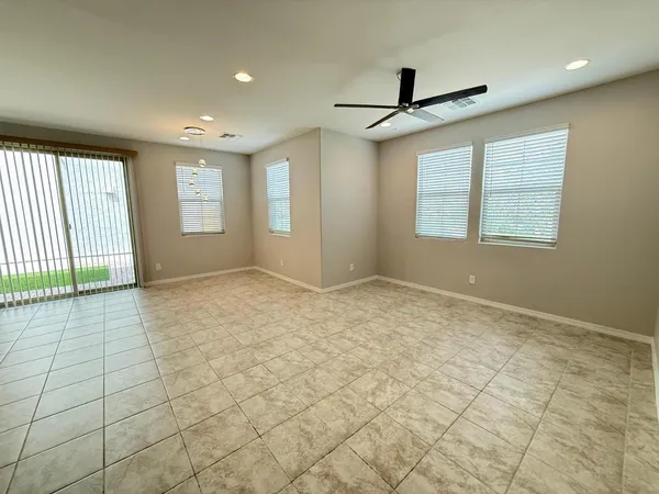 $2,000 | 14220 West Buckskin Trail, Surprise, AZ 85387