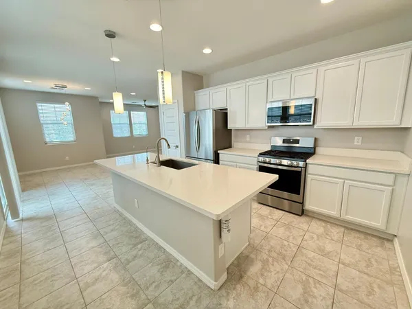 $2,000 | 14220 West Buckskin Trail, Surprise, AZ 85387