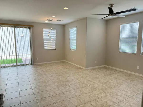 $2,000 | 14220 West Buckskin Trail, Surprise, AZ 85387