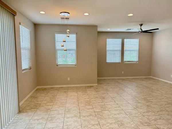 $2,000 | 14220 West Buckskin Trail, Surprise, AZ 85387