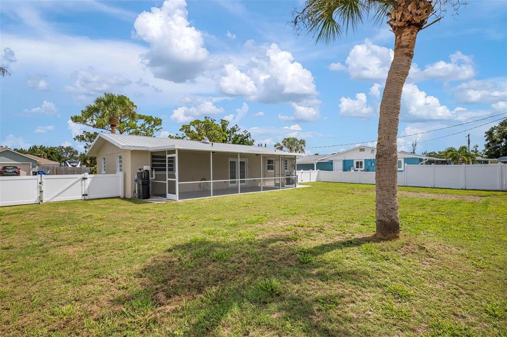 609 Carmel Road Venice, FL 34293 - Photo 16 of 16 Gallery Image 16