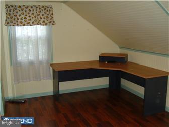 1429 Nevarc Road Warminster, PA 18974 - Photo 6 of 11 Bedroom 4