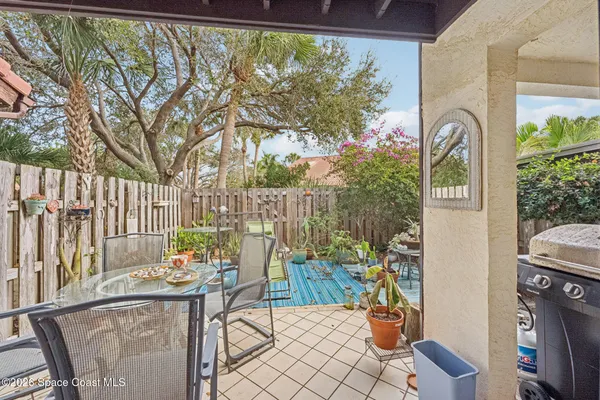 $425,000 | 3211 River Villa Way, Melbourne Beach, FL 32951