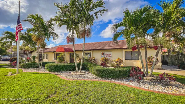 $425,000 | 3211 River Villa Way, Melbourne Beach, FL 32951