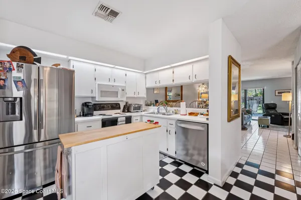 $425,000 | 3211 River Villa Way, Melbourne Beach, FL 32951