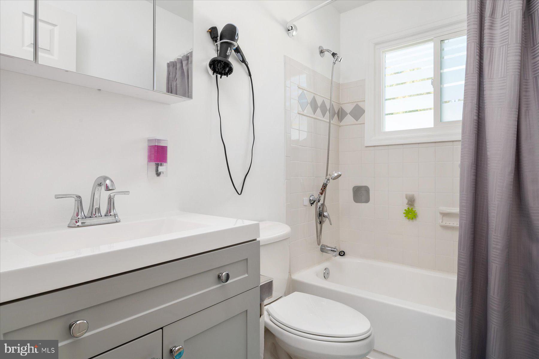 5204 Larlin Road Halethorpe, MD 21227 - Photo 21 of 37 Gallery Image 21