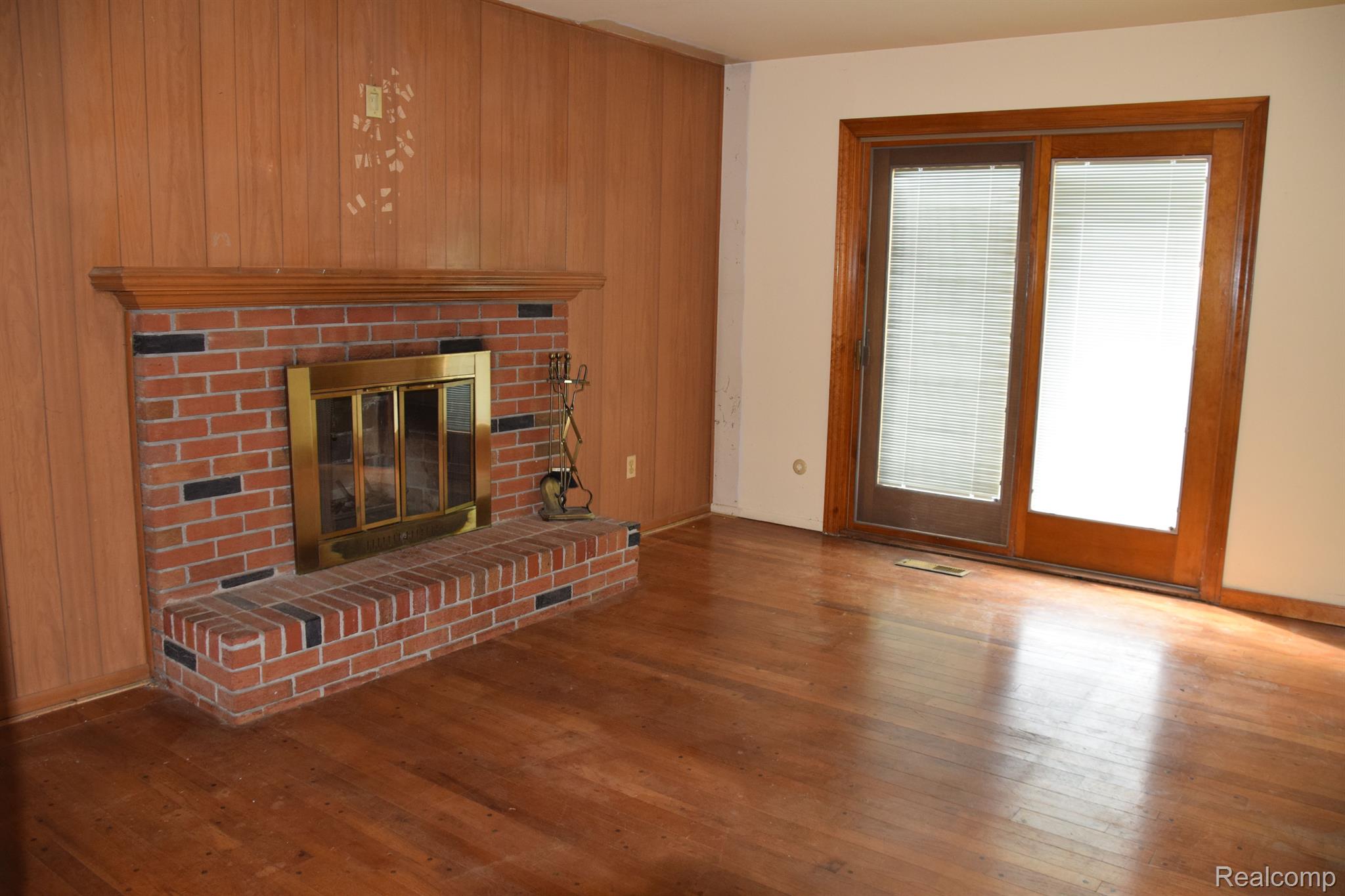 2581 King Road Trenton, MI 48183 - Photo 9 of 21 Gallery Image 9