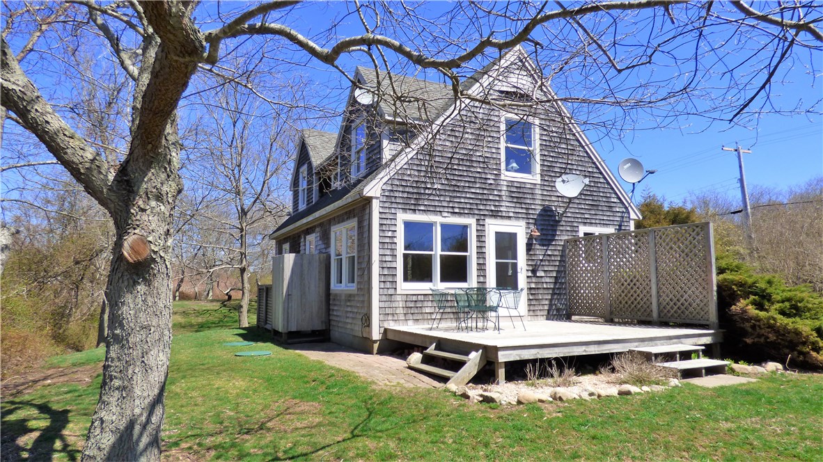 1270 West Side Road Block Island, RI 02807 - Photo 4 of 27