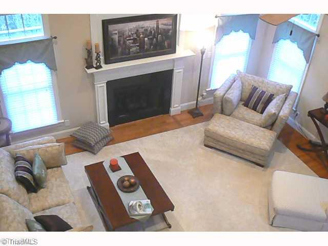 226 Canyon Road Mocksville, NC 27028 - Photo 4 of 16 Aerial View. of Living Room