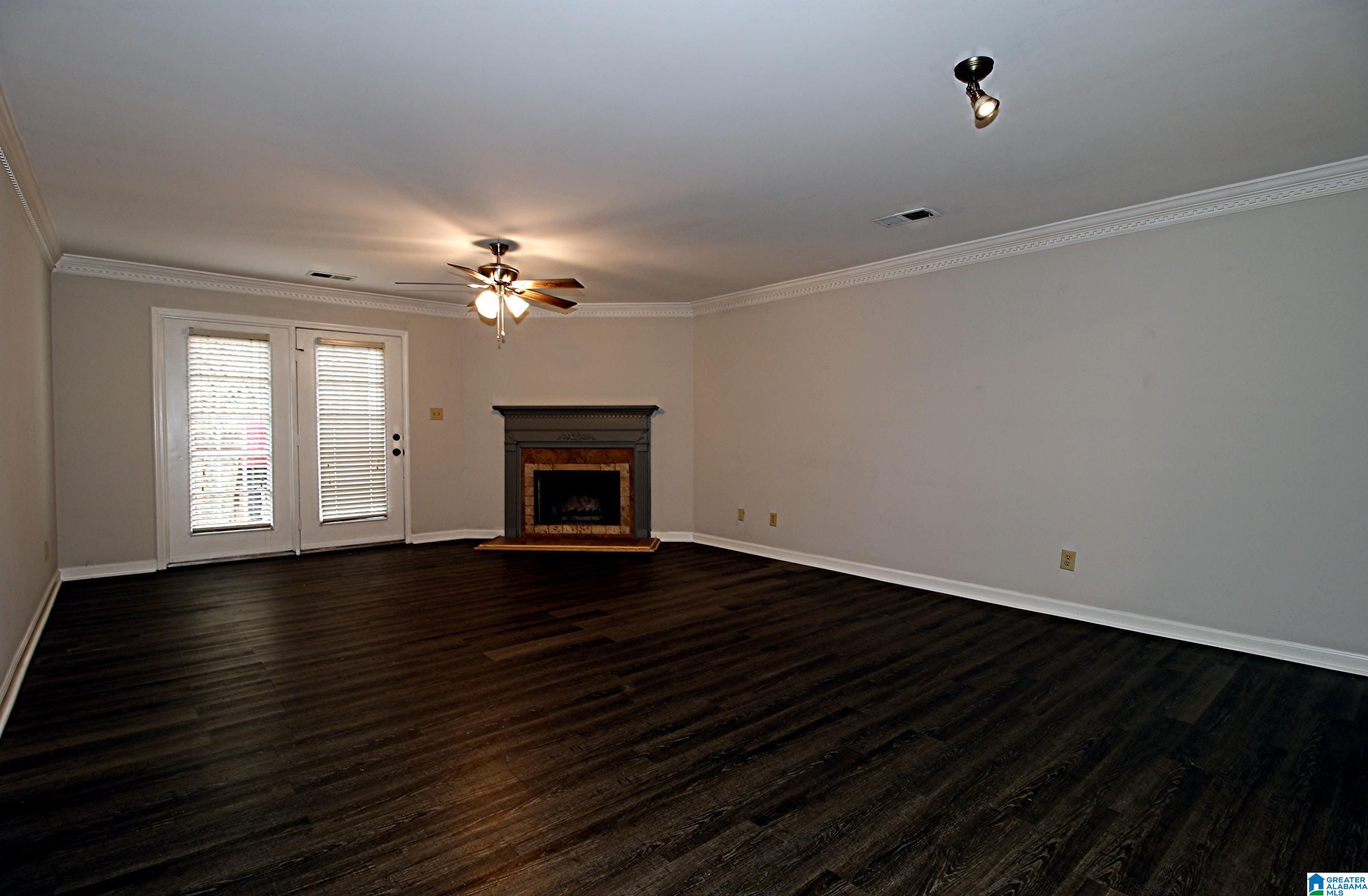 28 Cottage Circle Pelham, AL 35124 - Photo 2 of 17