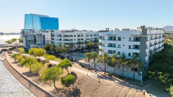 $455,000 | 945 East Playa Del Norte Drive, Unit 3020, Tempe, AZ 85288