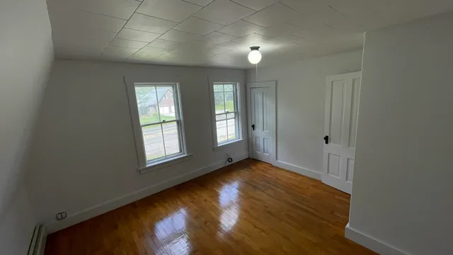 $235,995 | 2359 Highway 107, Royalton, VT 05032