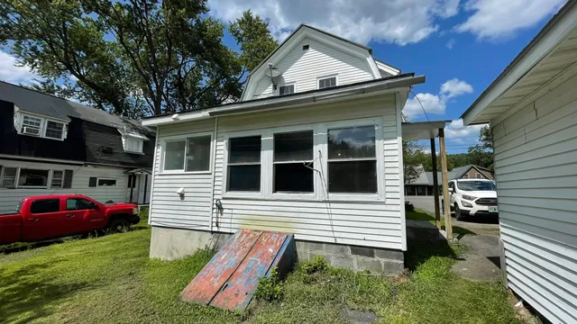 $235,995 | 2359 Highway 107, Royalton, VT 05032