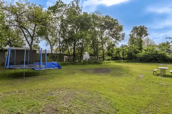 $295,000 | 108 Westvue Street, Terrell, TX 75160