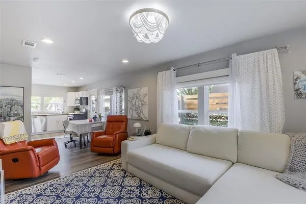 $295,000 | 108 Westvue Street, Terrell, TX 75160