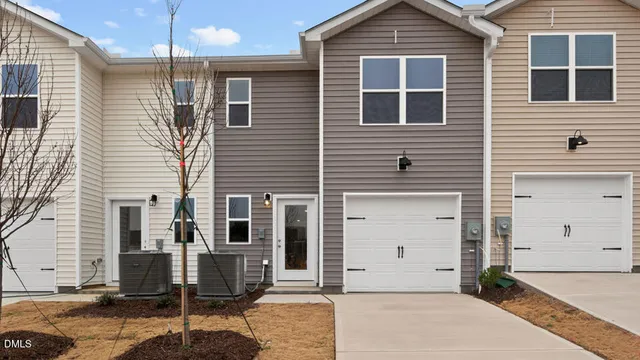 $244,520 | 27 Rusling Leaf Drive, Fuquay-Varina, NC 27526