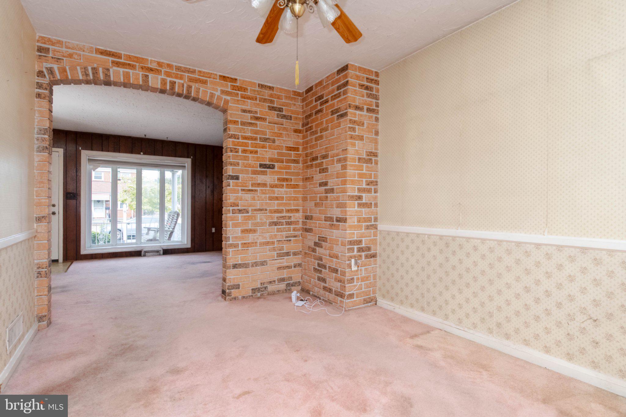 2001 Ormand Road Baltimore, MD 21222 - Photo 8 of 37 Dining Room