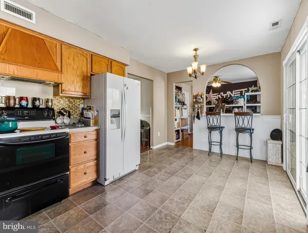 $315,000 | 1018 Micawber Drive, Williamstown, NJ 08094