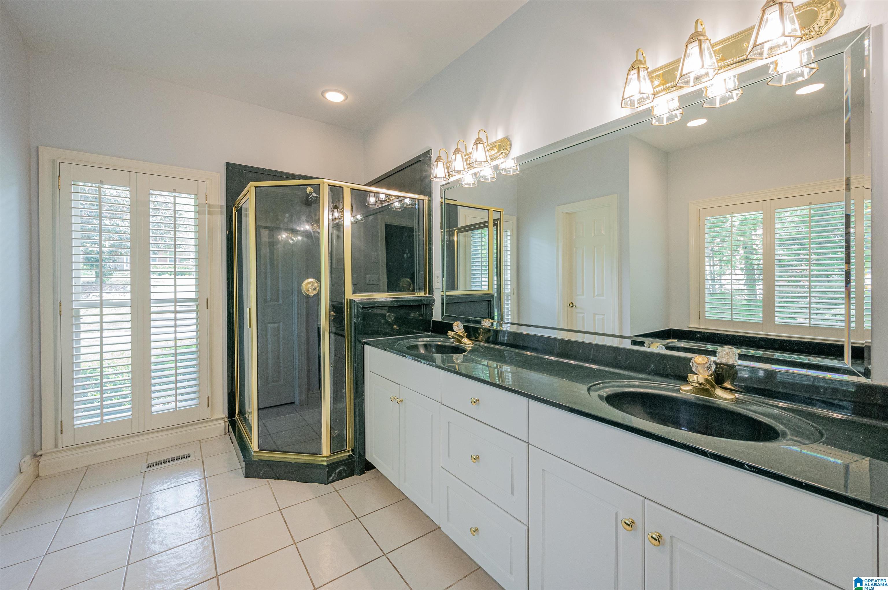 70 Maple Trace Birmingham, AL 35244 - Photo 19 of 49