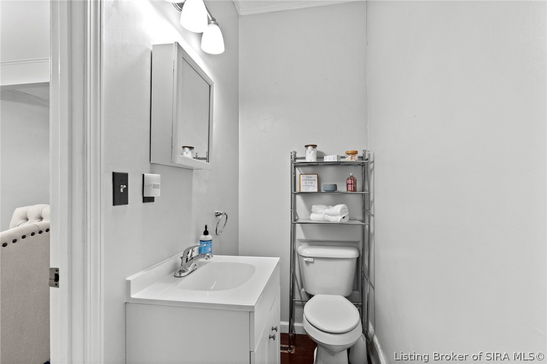 605 Walnut Street Madison, IN 47250 - Photo 17 of 33
