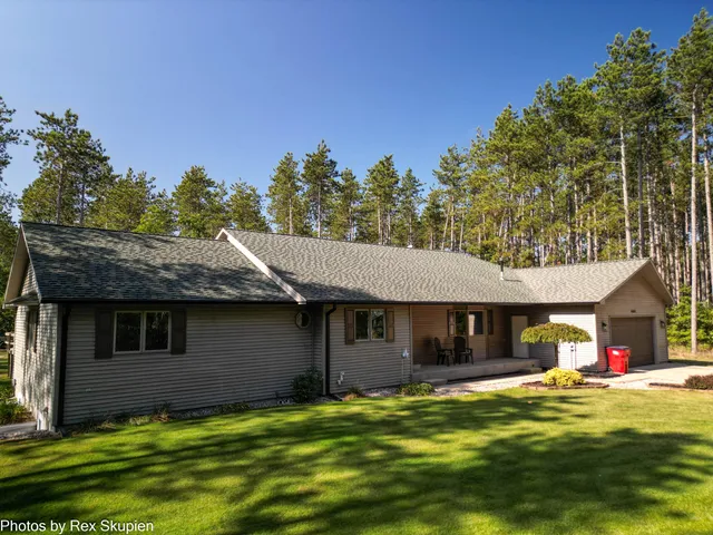 $515,000 | 6481 South Tall Pine Trail, Newaygo, MI 49337