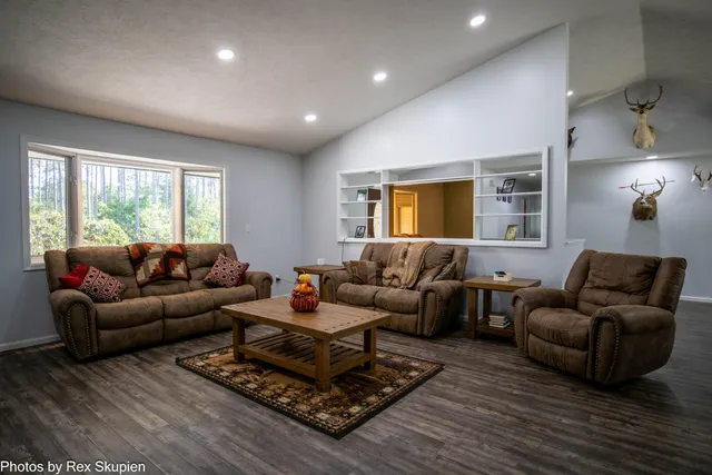 $515,000 | 6481 South Tall Pine Trail, Newaygo, MI 49337