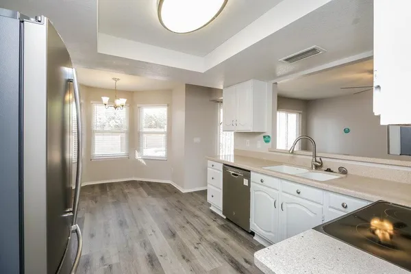 $2,680 | 16234 South 44th Street, Phoenix, AZ 85048