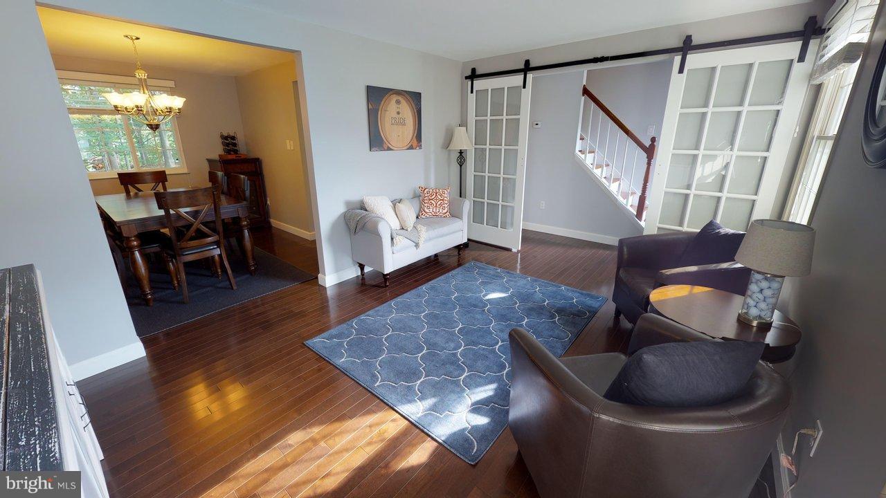 6113 Covered Bridge Road Burke, VA 22015 - Photo 11 of 26 Living Room