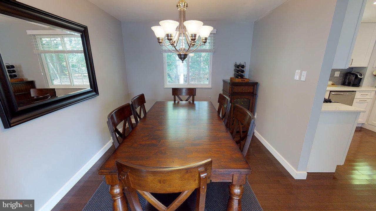 6113 Covered Bridge Road Burke, VA 22015 - Photo 12 of 26 Dining Room