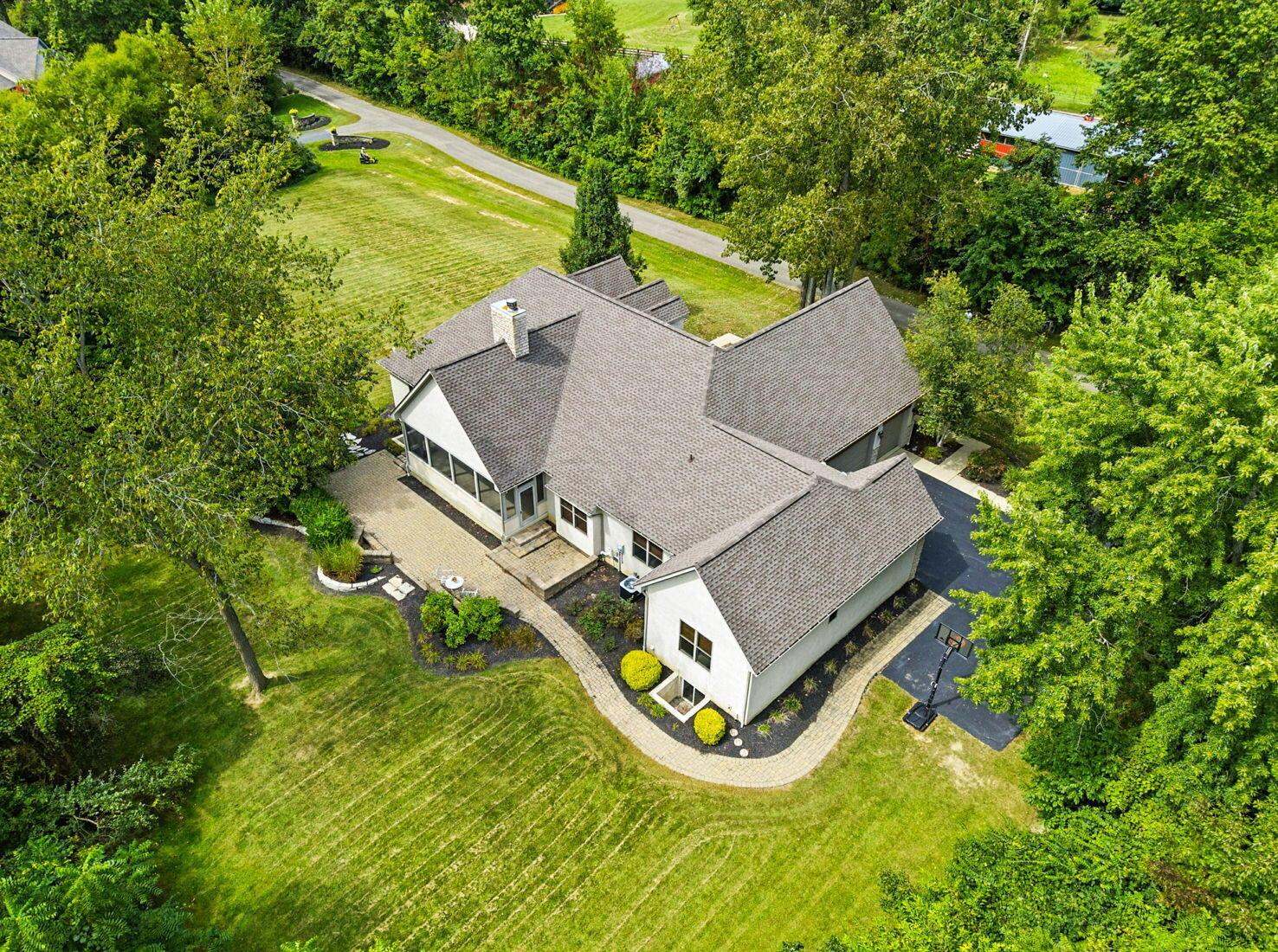 8312 Steitz Road Powell, OH 43065 - Photo 63 of 78 Aerial view